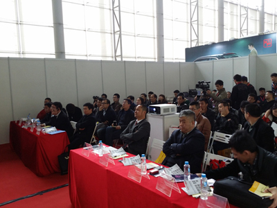 汽车改装行业迎来新规范 标准与法规的逐步制定及其对广告设计的影响